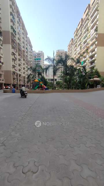 2 BHK Flat In Vasu Fortune Residency Phase I For Sale  In Raj Nagar Extension