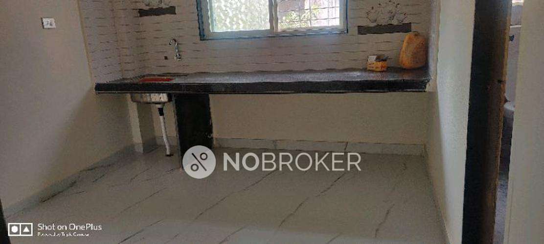 4 BHK Flat In Shiv Coop Hsg Society for Rent In Shahunagar, Chinchwad