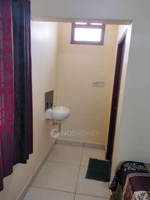 4+ BHK Flat For Sale  In Kolathur