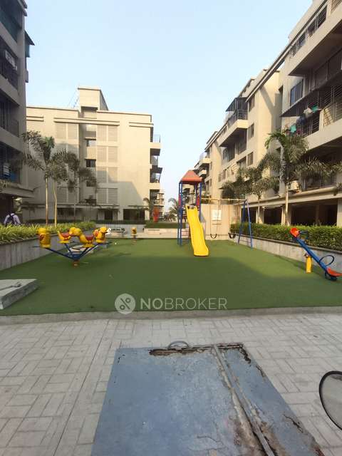 2 BHK Flat In Qn Greens For Sale  In Taloja