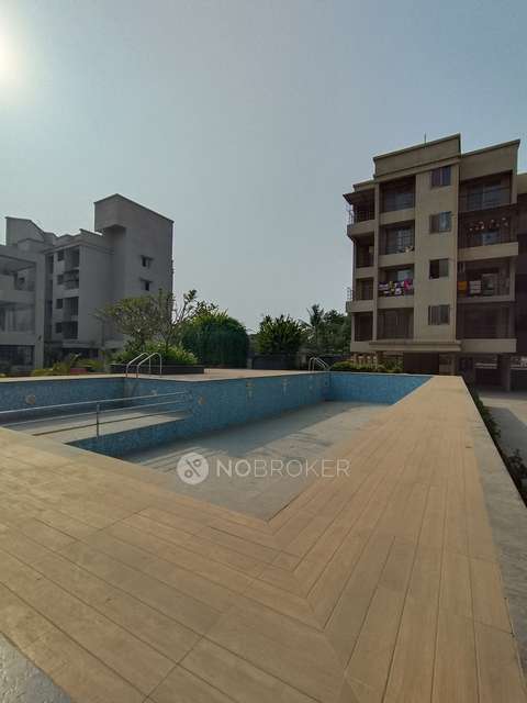 2 BHK Flat In Qn Greens For Sale  In Taloja
