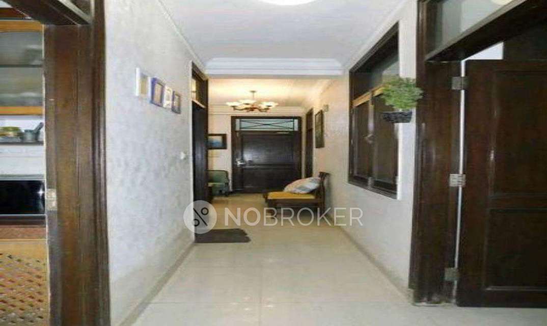 3 BHK Flat In Standalone Building  For Sale  In Okhla 