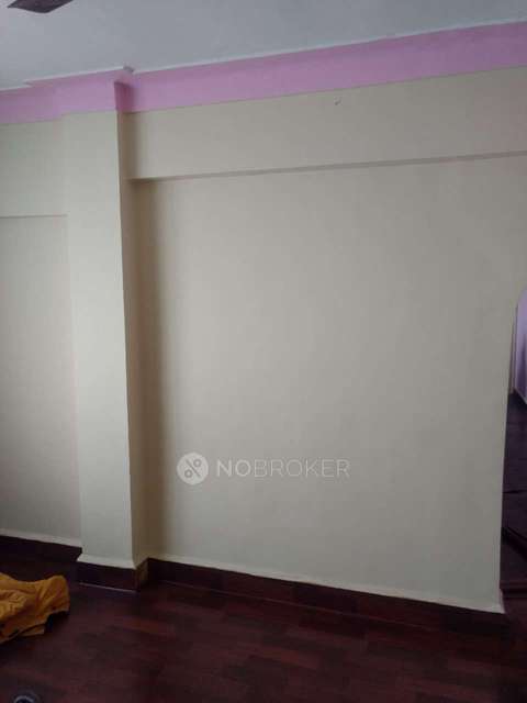 2 BHK Flat In Ganeshbaug Society For Sale  In Manik Baug