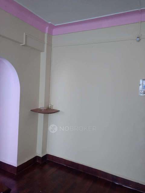 2 BHK Flat In Ganeshbaug Society For Sale  In Manik Baug