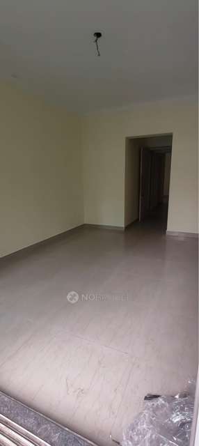 2 BHK Flat In Amann Rashmi Heights For Sale  In Malad East