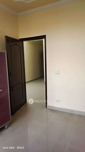 2 BHK Flat For Sale  In  Chattarpur Enclave