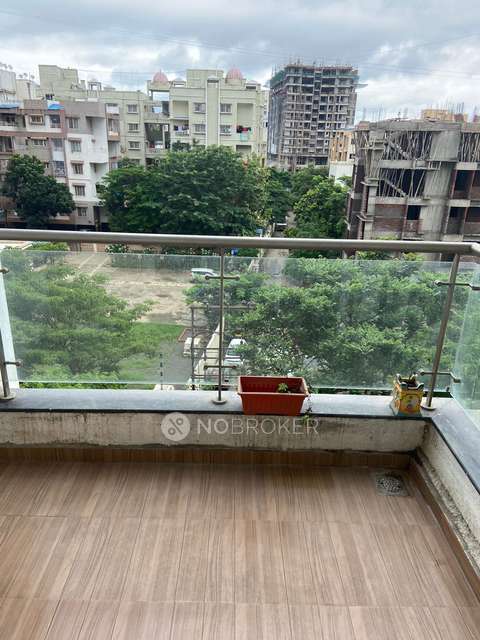 2 BHK Flat In Suyog Space for Rent  In Wakad