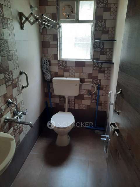 2 BHK Flat In Lunawat Complex for Rent  In Kothrud