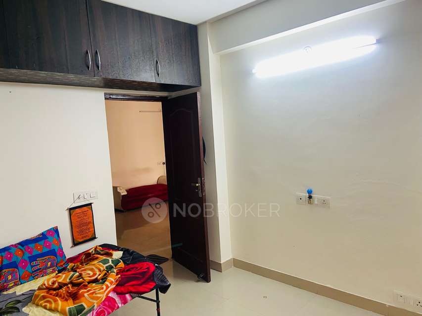 3 BHK Flat In Vvip Homes Gaur City 2 for Rent  In Noida Extension