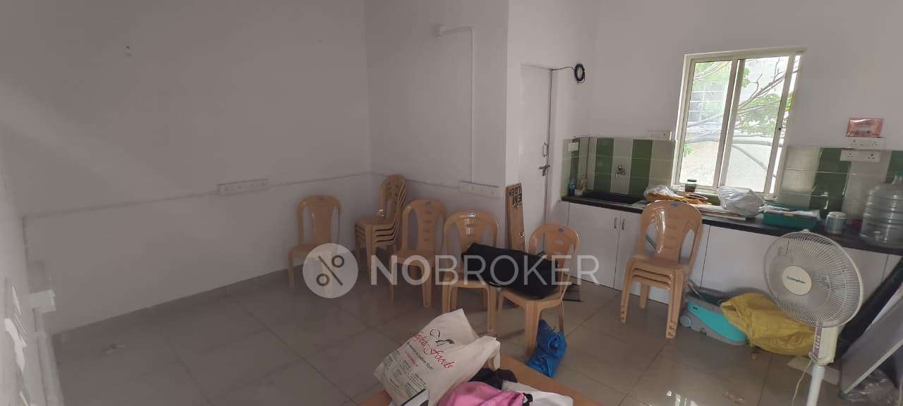 Commercial Property in Komarla Feeds / Komarla Group, Bangalore for Rent 