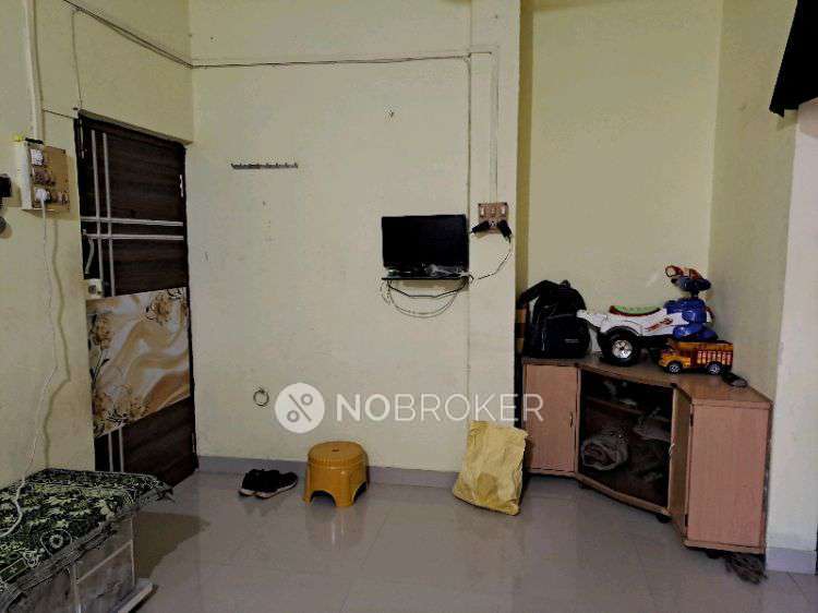 1 BHK Flat In Vain Ganga Co Op Hsg Scty For Sale  In Ulhasnagar