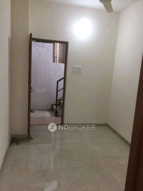 Shared Room for Female In 2 BHK  In Standalone Building  In  Baner