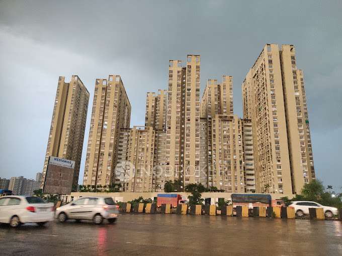 2 BHK Flat In Tata Amantra For Sale  In Ranjnoli