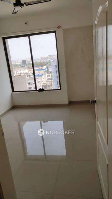 2 BHK Flat In Gulmohar Goldcoast Society For Sale  In Kharadi