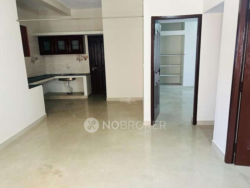 2 BHK Flat In Apartment For Sale  In Madambakkam