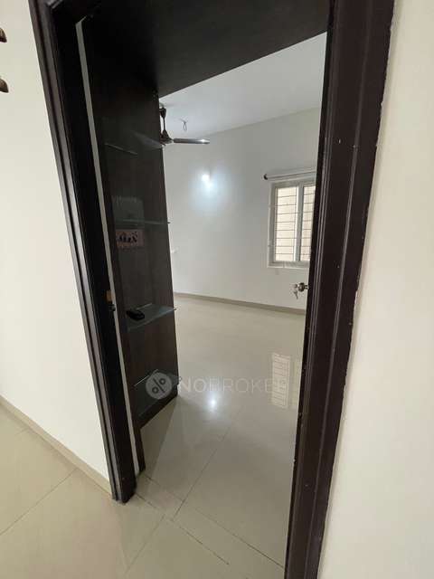 2 BHK Flat In Satwis Vielle Apartment For Sale  In Horamavu 