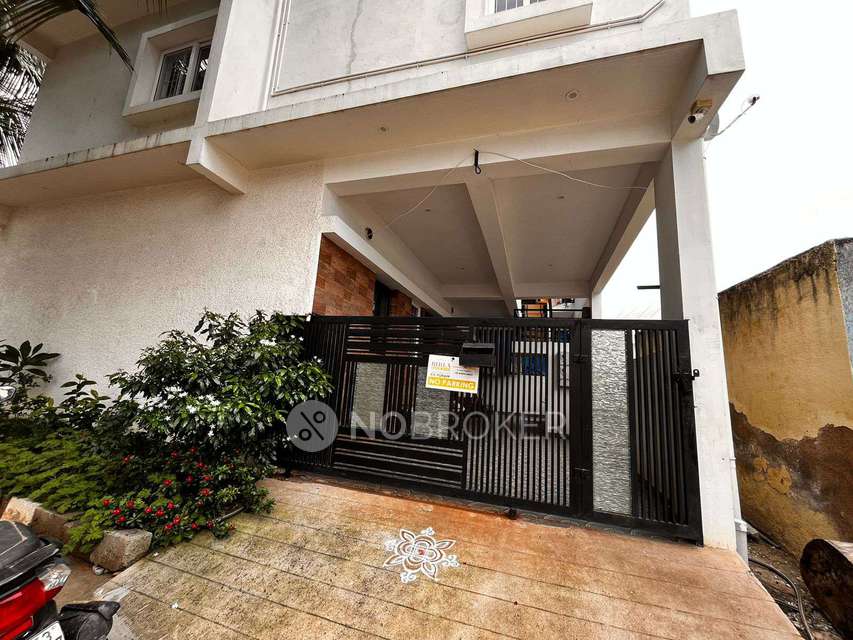 4+ BHK House For Sale  In Mandur