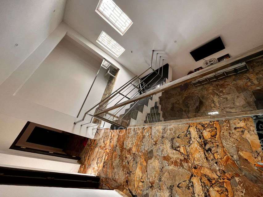 4+ BHK House For Sale  In Mandur