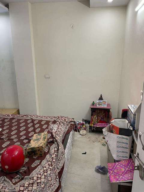 2 BHK Flat For Sale  In Uttham Nagar