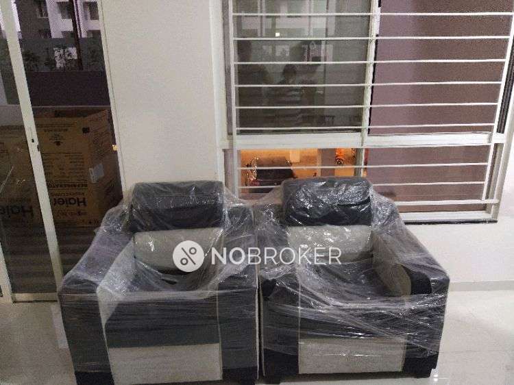 Shared Room for Female In 2 BHK  In Itrend Homes In  Hinjewadi