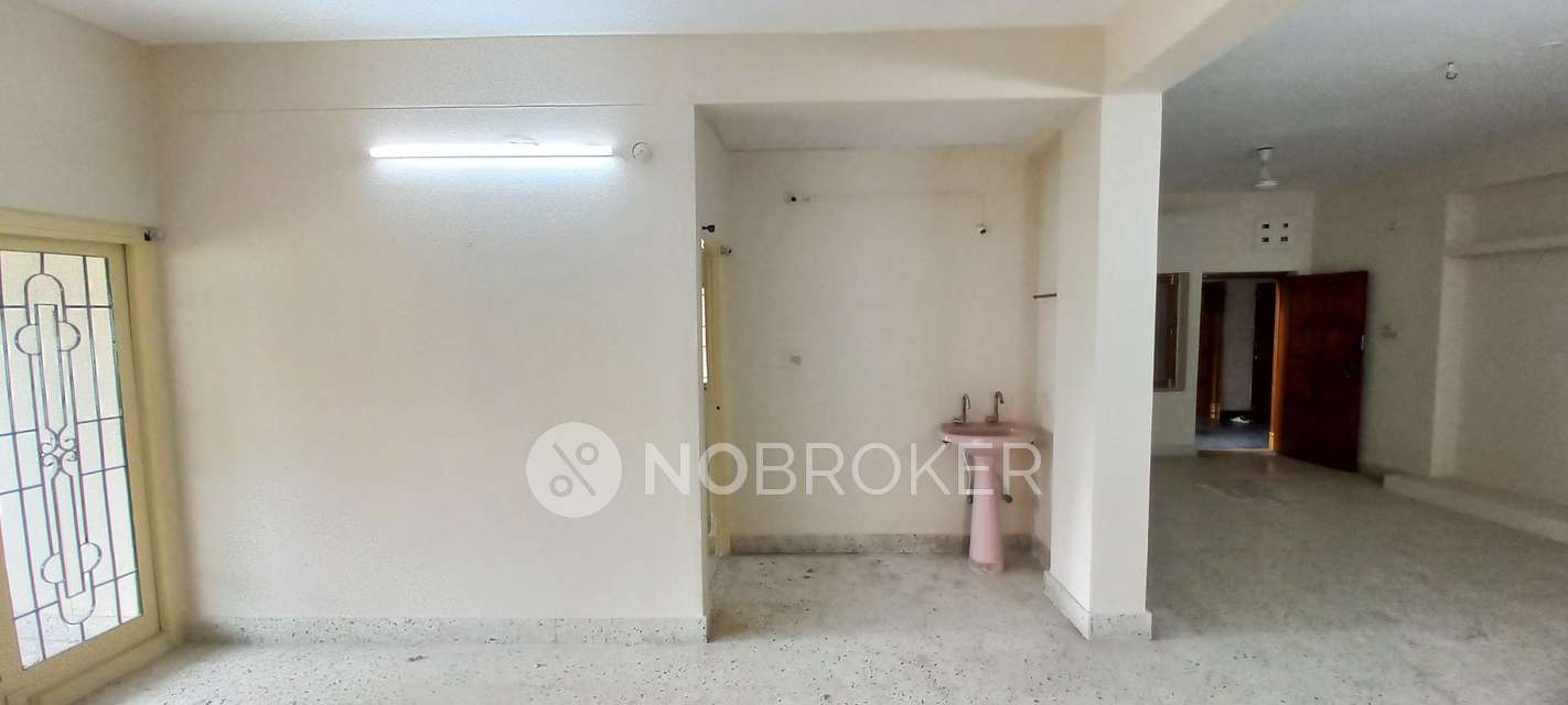 3 BHK Flat In Somavarupa Towers For Sale  In Somajiguda