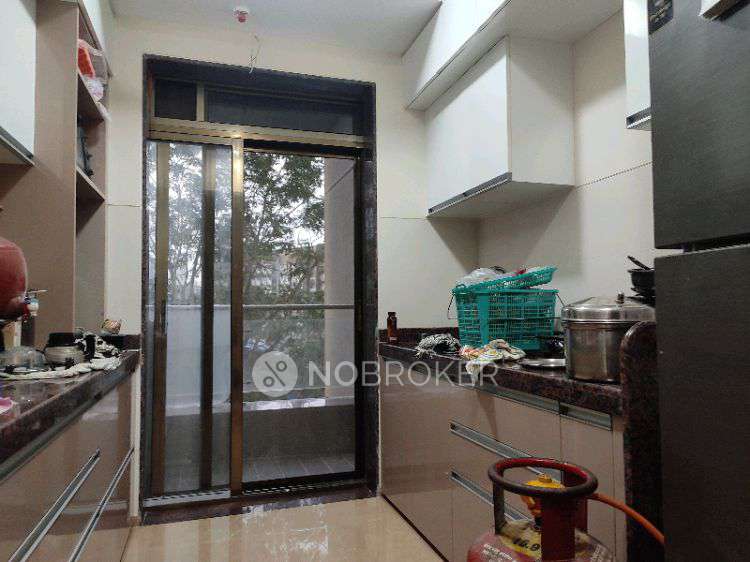 2 BHK Flat In Triumph Siddhivinayak For Sale  In Borivali East