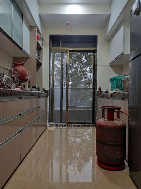 2 BHK Flat In Triumph Siddhivinayak For Sale  In Borivali East