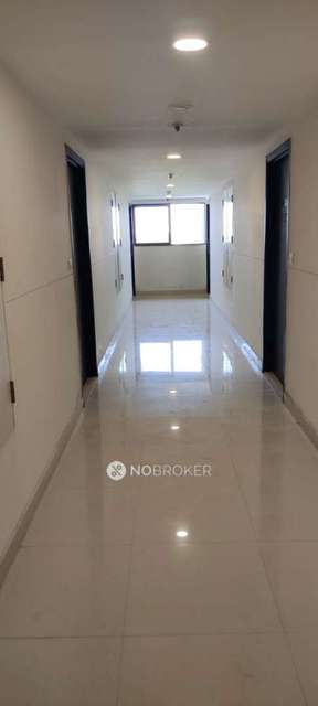 1 RK Flat In Lodha Luxuria Crown For Sale  In Majiwada