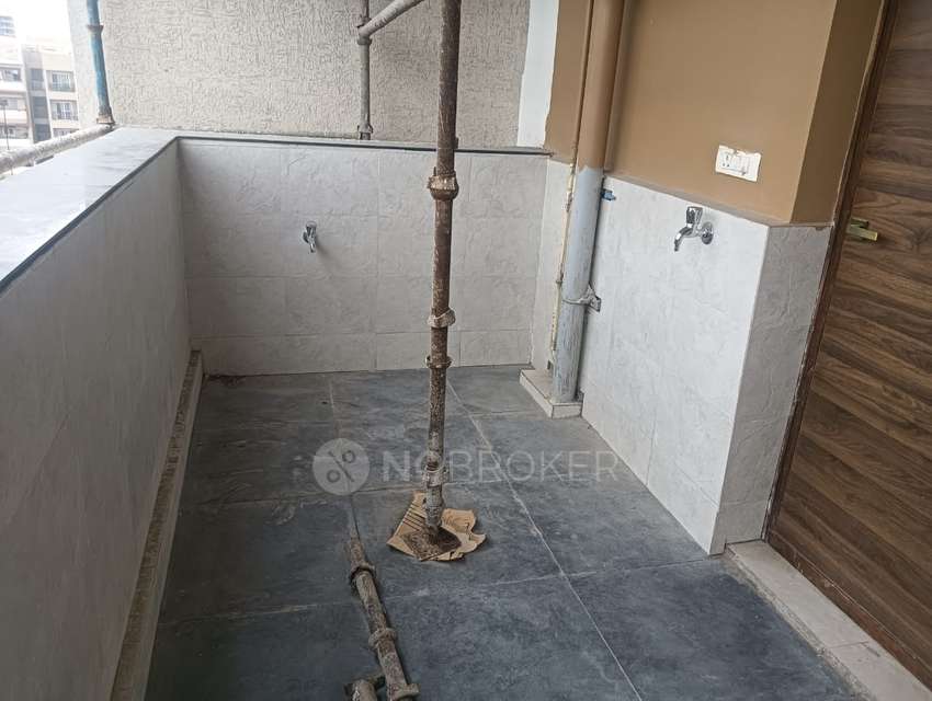 3 BHK Flat In Hillside Highrise Apartment For Sale  In Chanda Nagar