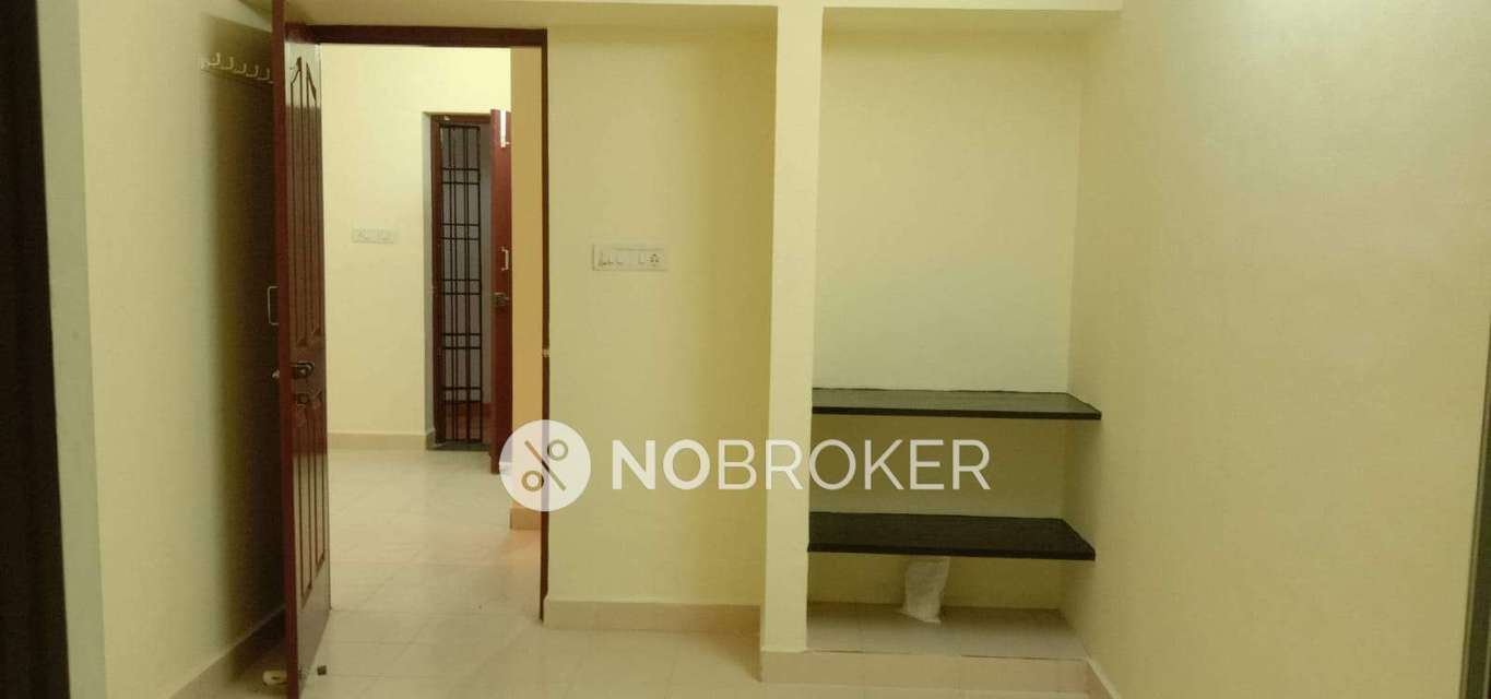 2 BHK Flat In Arun Excello Atana For Sale  In Padappai