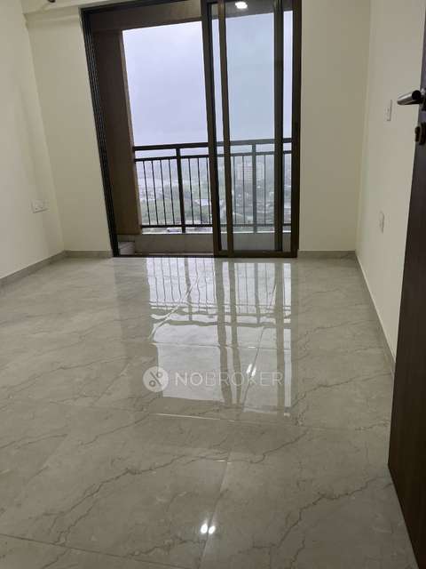 2 BHK Flat In Sunteck West World  For Sale  In Naigaon East