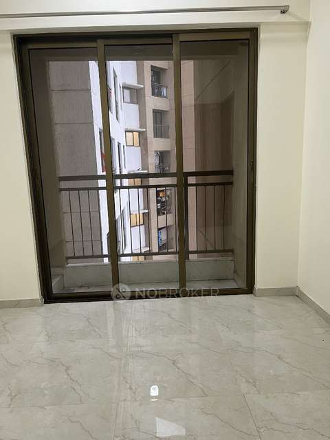 2 BHK Flat In Sunteck West World  For Sale  In Naigaon East