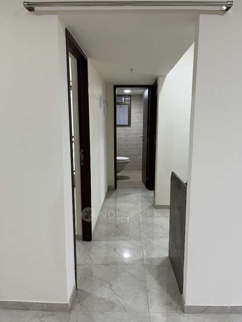 2 BHK Flat In Sunteck West World  For Sale  In Naigaon East