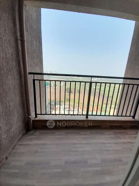 2 BHK Flat In Life Republic Arezo R16 For Sale  In Pimpri-chinchwad