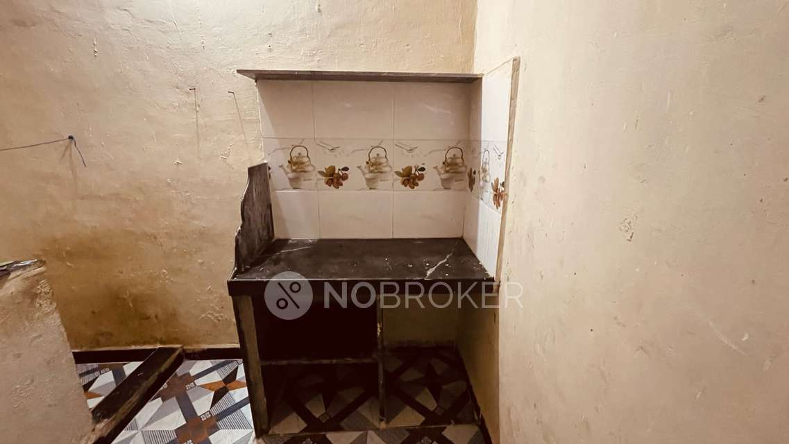 1 BHK House for Rent  In P L Lokhande Marg