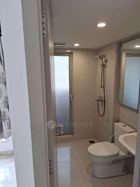 1 BHK Flat In Hiranandani Castalia For Sale  In Thane West