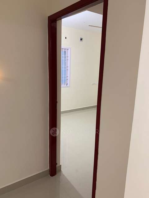 2 BHK Flat In Adayalampattu For Sale  In Maduravoyal