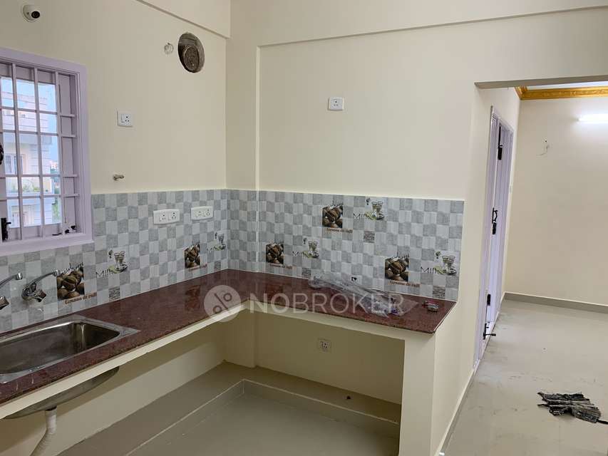 2 BHK Flat In Adayalampattu For Sale  In Maduravoyal