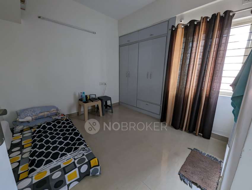 2 BHK Flat In Prabhavathi Rose, Arekere For Sale  In Arekere