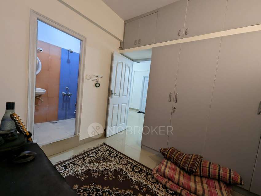 2 BHK Flat In Prabhavathi Rose, Arekere For Sale  In Arekere