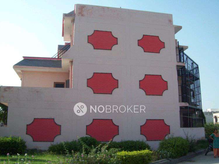 4 BHK House For Sale  In Gamma 1