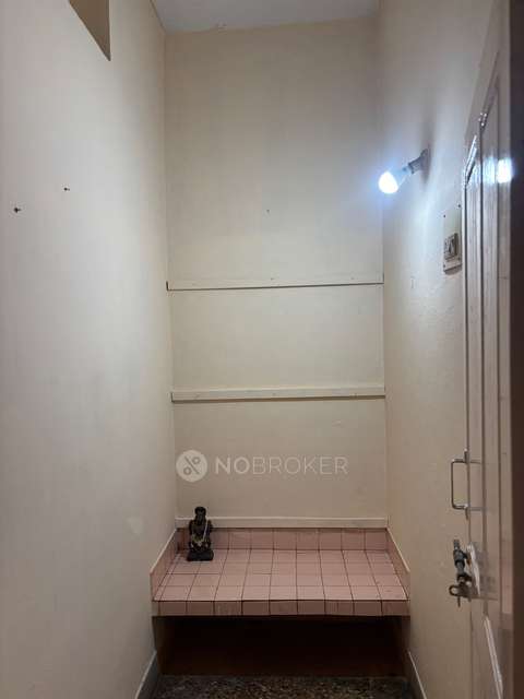 2 BHK Flat For Sale  In Porur