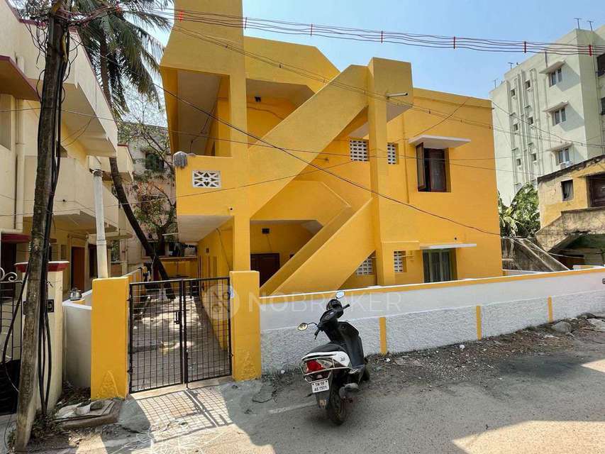 2 BHK Flat For Sale  In Porur