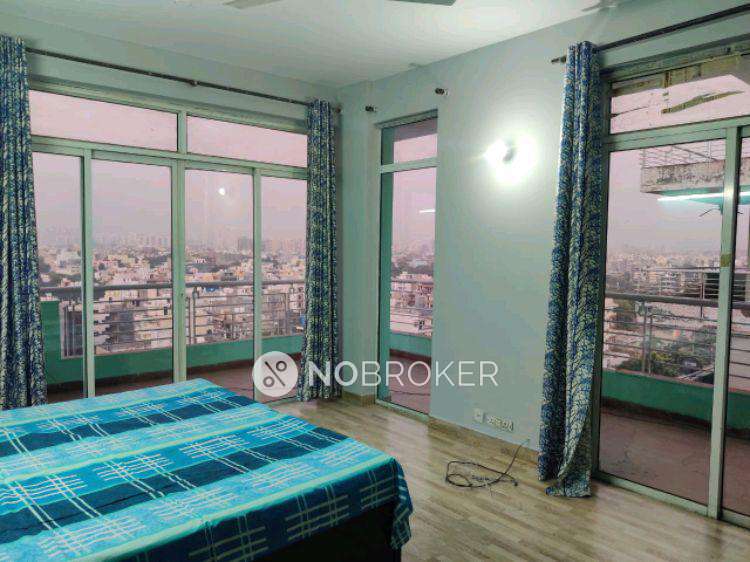 4 BHK Flat In Shiv Shankar Cghs, Gh - 6 For Sale  In Sector 51