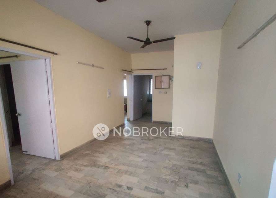 2 BHK Flat In Shipra Riviera, Indirapuram For Sale  In Indirapuram
