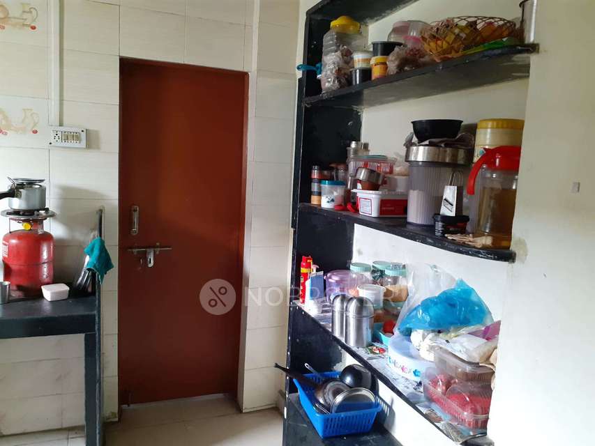 Shared Room for Female In 2 BHK  In Vaishali Housing Society Yamunanagar In Nigdi