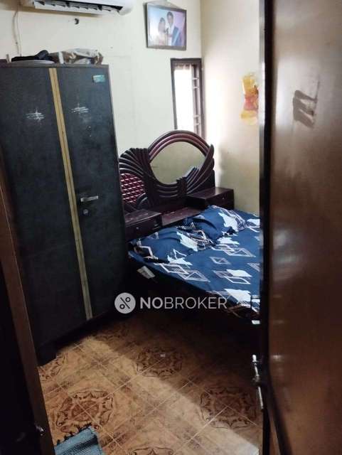 2 BHK Flat In Sony Kannan Flats For Sale  In Madipakkam