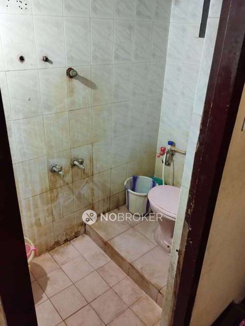 2 BHK Flat In Sony Kannan Flats For Sale  In Madipakkam