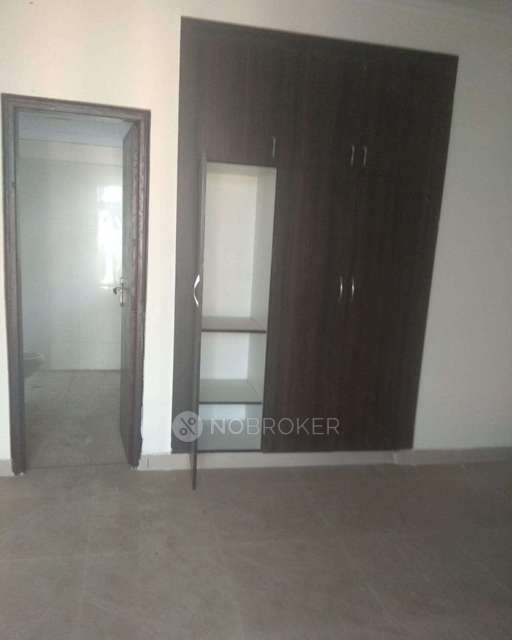 3 BHK Flat In Amarpali Silicon City For Sale  In Sector 76