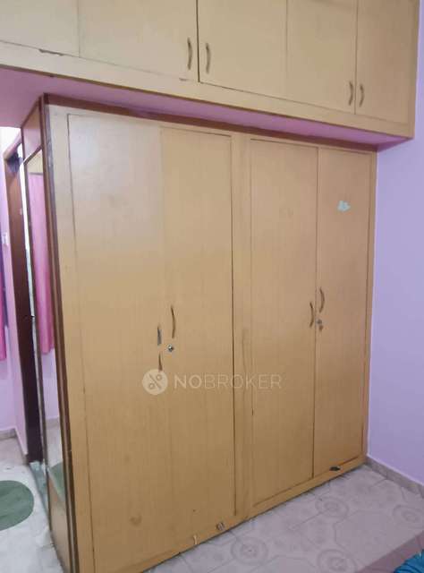 2 BHK Flat In Vasantha Flats For Sale  In 26, Bajanai Koil Street